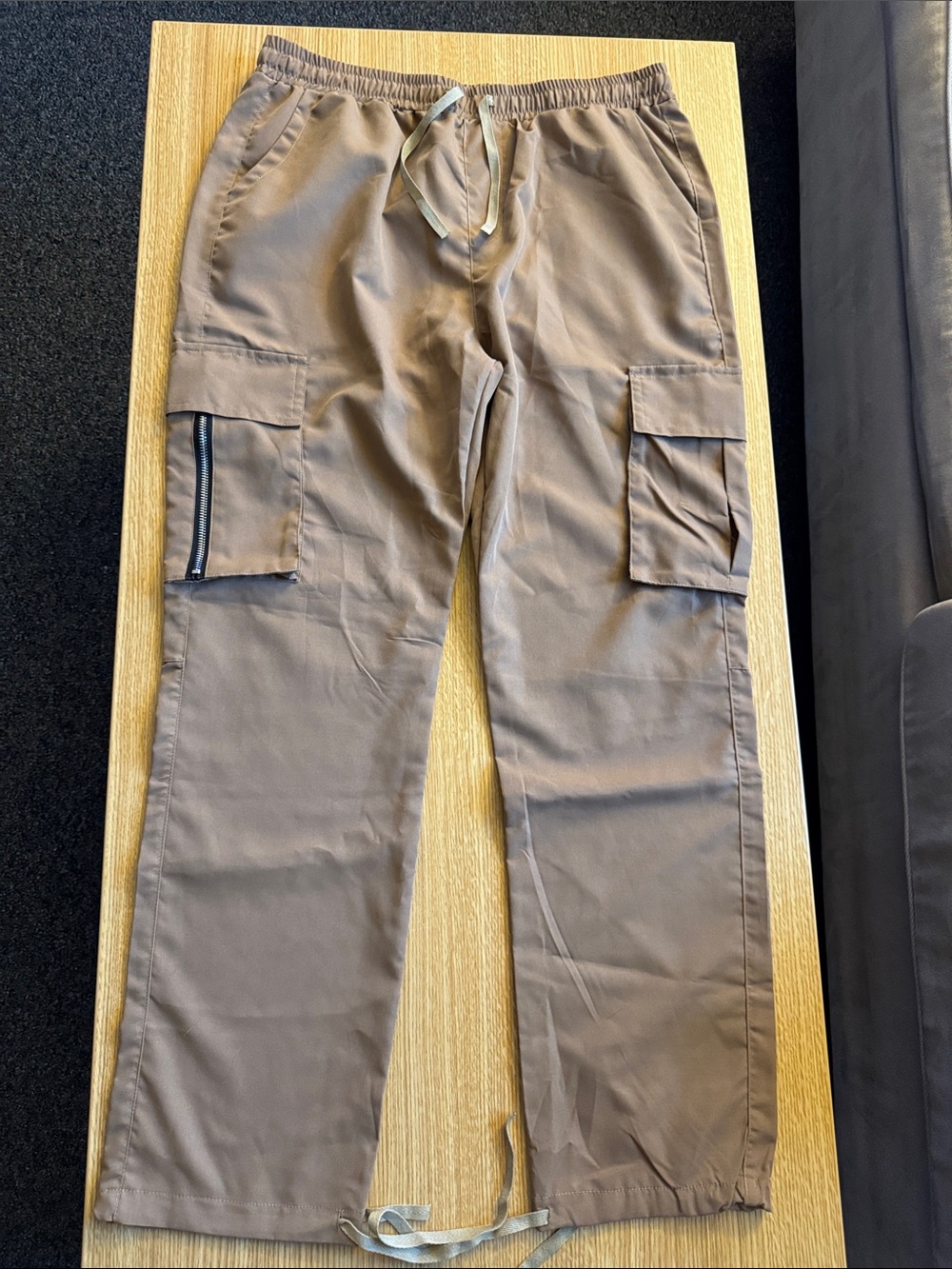 Lightweight Cargo Pants with Drawstring Waist and Drawstring Ankles